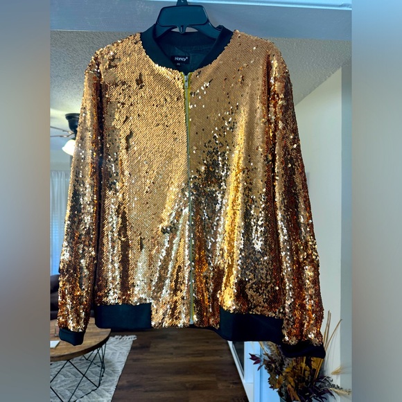 Hancy Gold & Black Sequin Jacket. - Picture 1 of 4